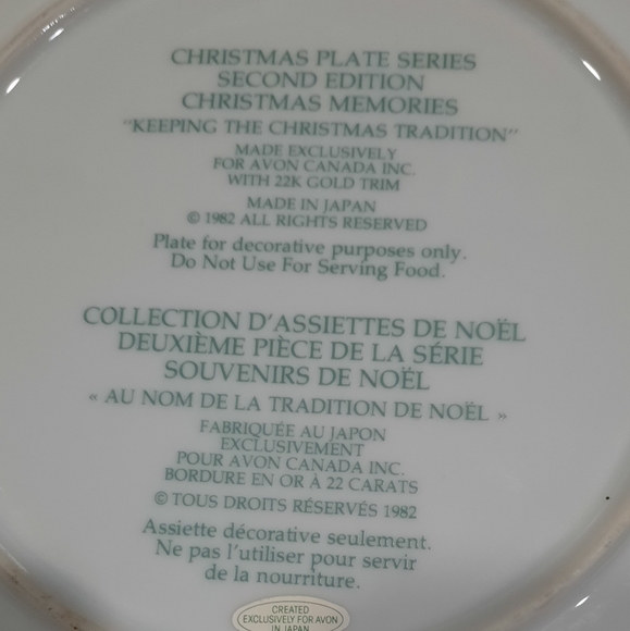 Vintage Christmas Plates with 22K gold trim - Picture 8 of 8